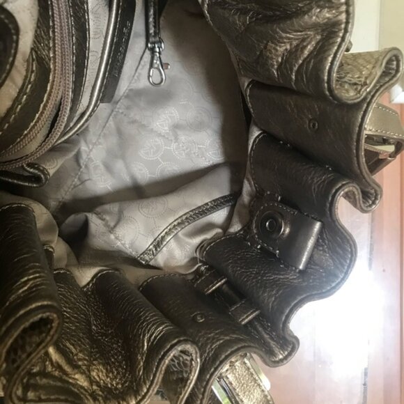 Michael Kors Leather Snake Print Gold Shoulder Hobo Bag Satchel Pockets Neutral - Picture 14 of 16